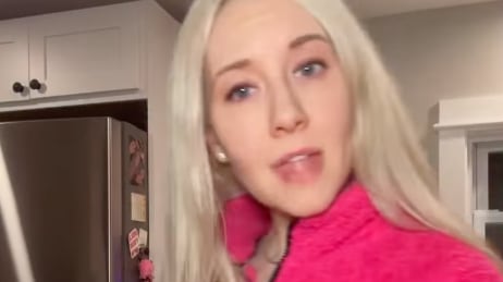 Mujer virgen a los 35 años, Lauren Harkins