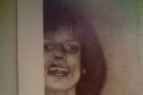 La historia de adolescente poseída que fue sometida a más de 60 exorcismos por varios meses