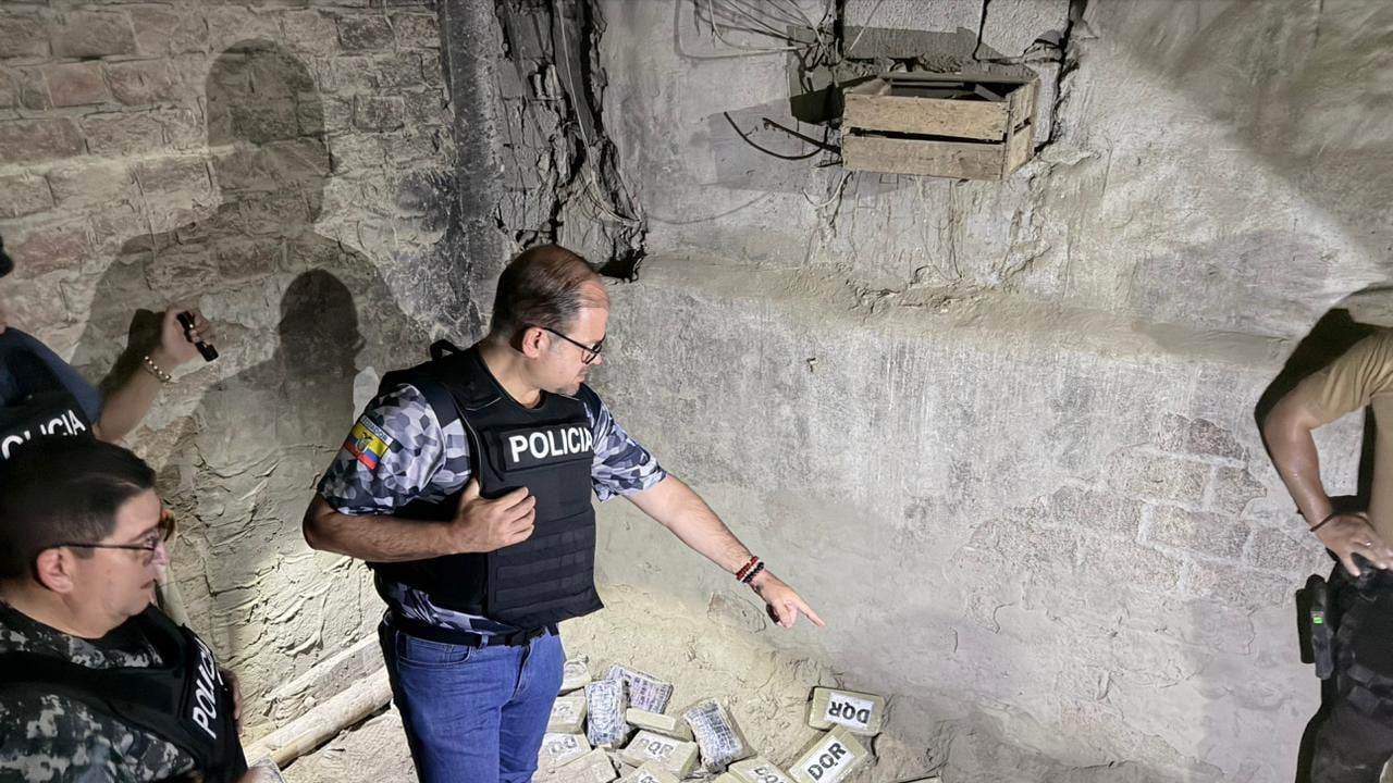 Hallan media tonelada de droga y detienen a responsables de asesinatos en Durán y Samborondón