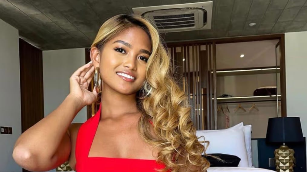 Modelo de OnlyFans afirma que un vídeo filtrado y un caso de chantaje impulsaron su carrera; ahora gana más de USD 65.000 al mes