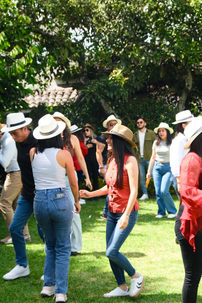 Experiencia Decameron por Fiestas de Quito.