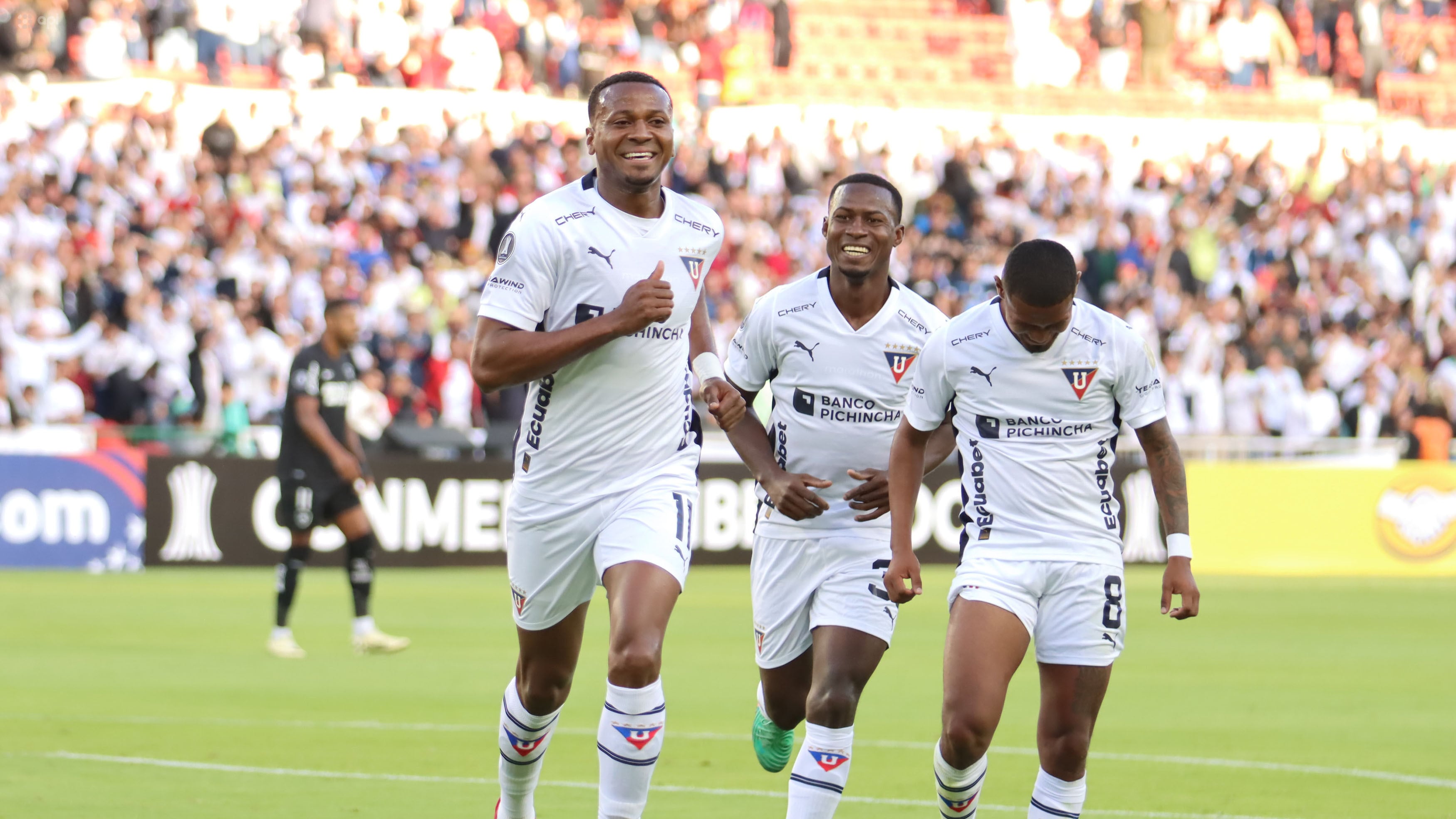 Liga de Quito vs Botafogo en la Copa Libertadores tras el gol de Luis Estupiñán