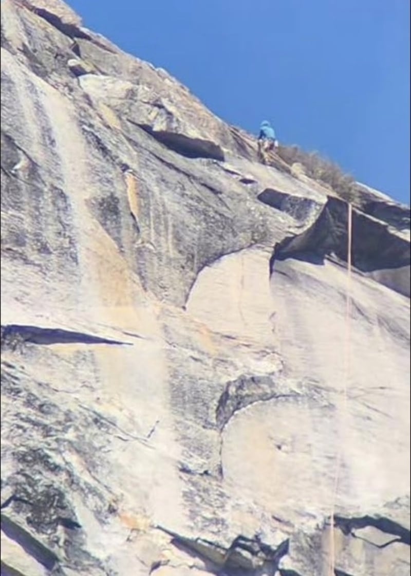 El influencer y alpinista de 23 años Balin Miller falleció este octubre tras una caída desde la pared de El Capitan.