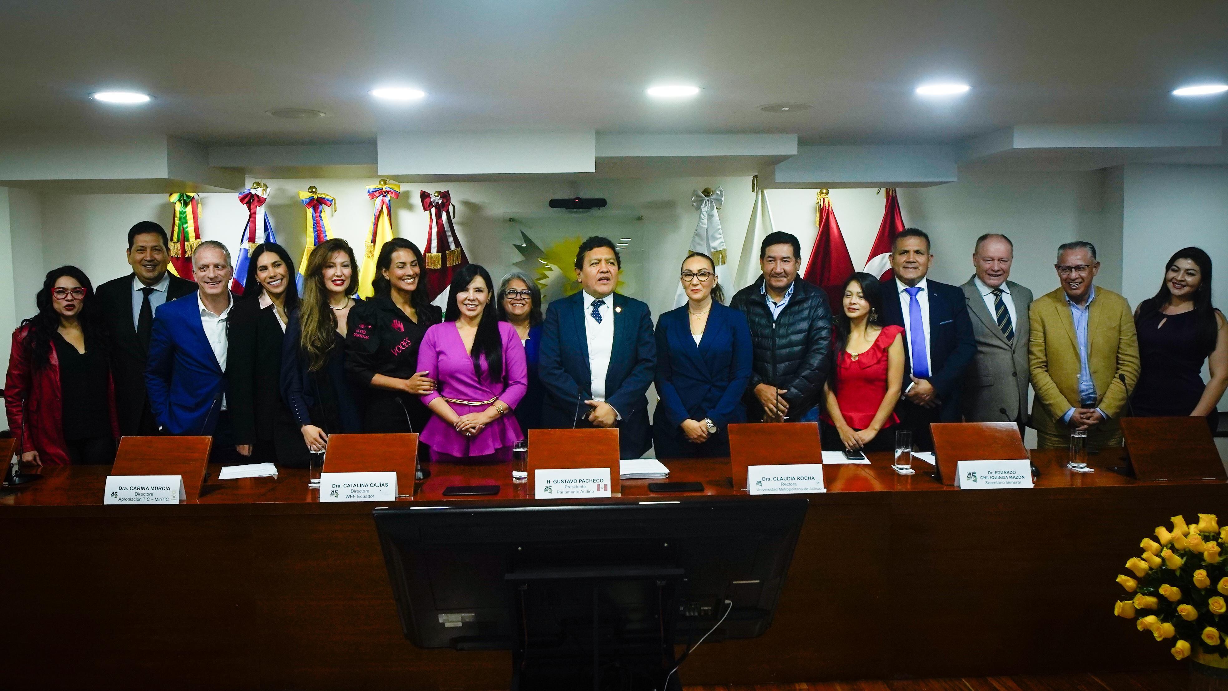 Women Economic Forum Ecuador firmó alianza con Ministerio TIC de Colombia