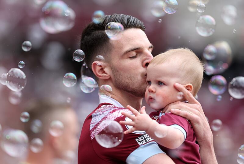 Pareja de Declan Rice.