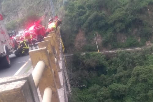 Dos hombres habrían sido arrojados al río Machángara, a la altura de Guápulo, Quito
