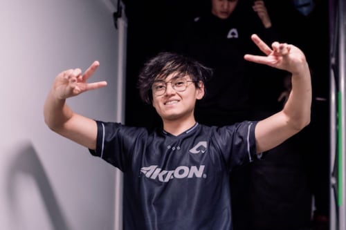 Ecuatoriano se medirá al mejor jugador del mundo de League of Legends