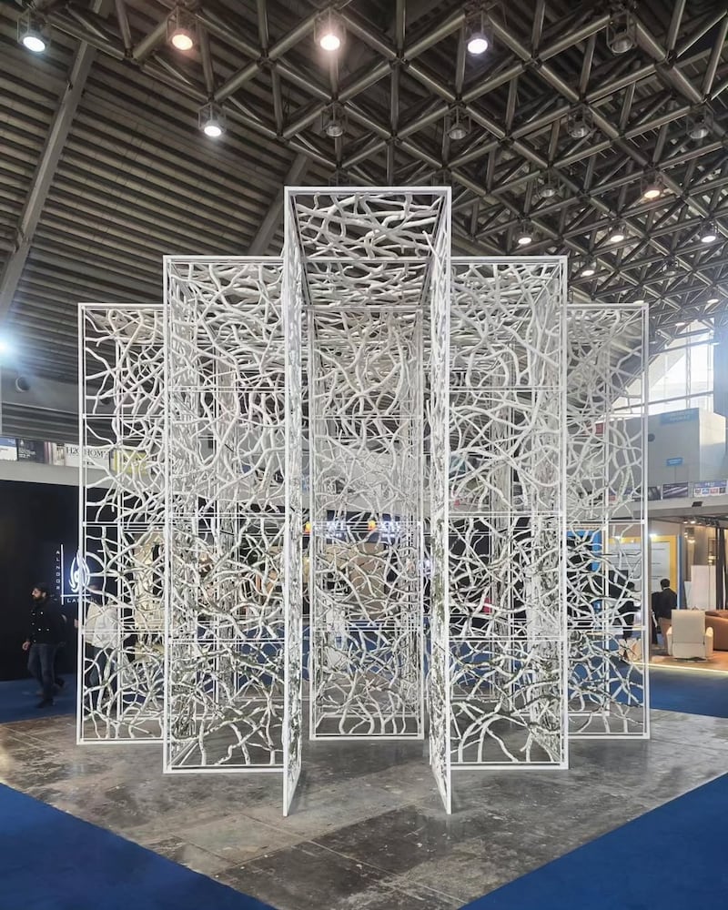 El proyecto Mórfosis reinventa el papel desechado, explorando cómo pueden reconfigurarse en una estructura “viva”. Foto: Raza Zahid.