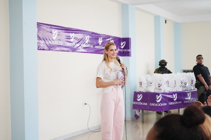 Lavinia Valbonesi cumplió agenda en Guayaquil