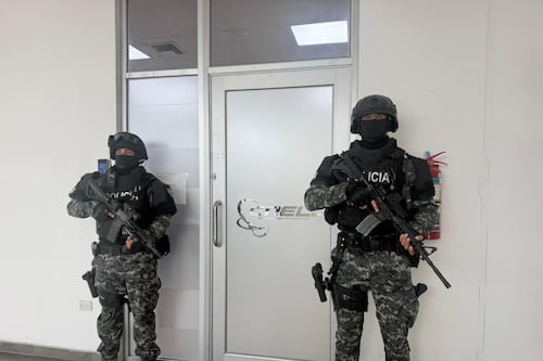 Allanamiento a oficinas de CNEL en varias provincias de Ecuador