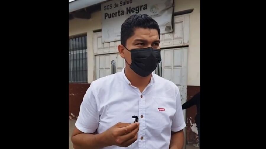 Ecuador: Asaltan a periodista en plena transmisión en vivo cuando reportaba el robo a una funcionaria