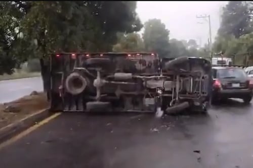 Quito: Cierres parciales en la avenida Simón Bolívar por dos accidentes de tránsito