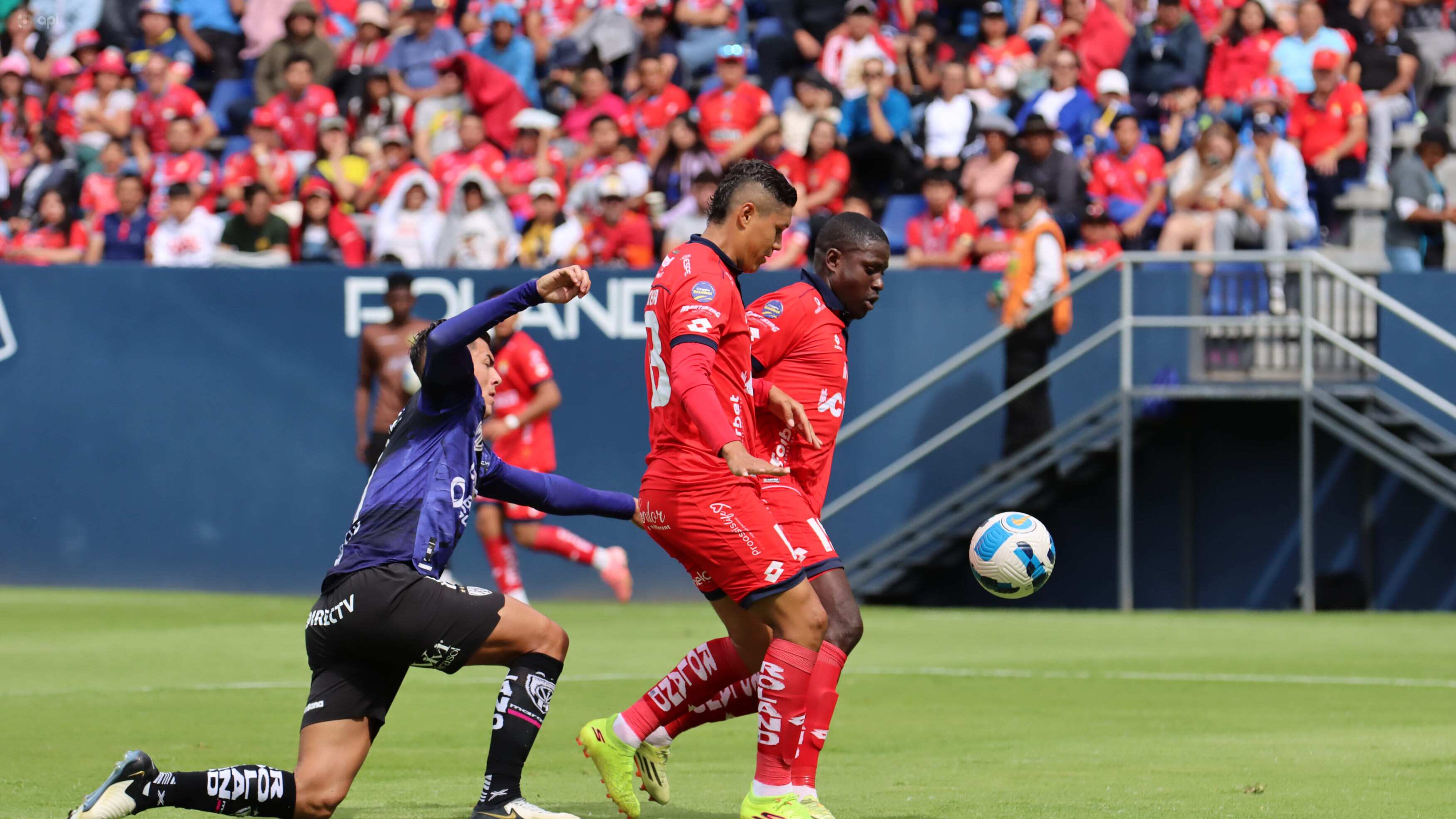 Sangolquí, 3 de noviembre de 2024. Fecha 12 de la fase 2 de LigaPro Ecuabet: Independiente del Valle recibe a El Nacional en el estadio Banco Guayaquil. 
API / HAMILTON LÓPEZ
