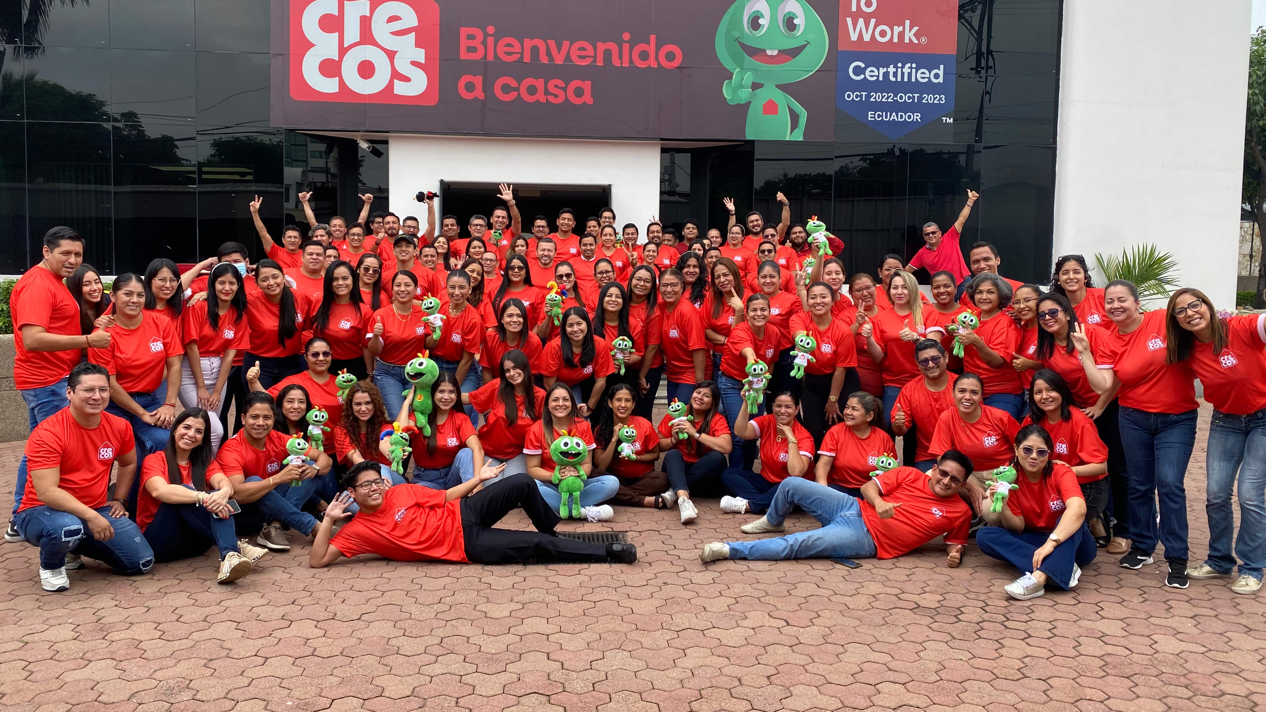 Colaboradores. Crecos está en el Top 5 de Ecuador catalogado como “Los Mejores lugares para trabajar”.