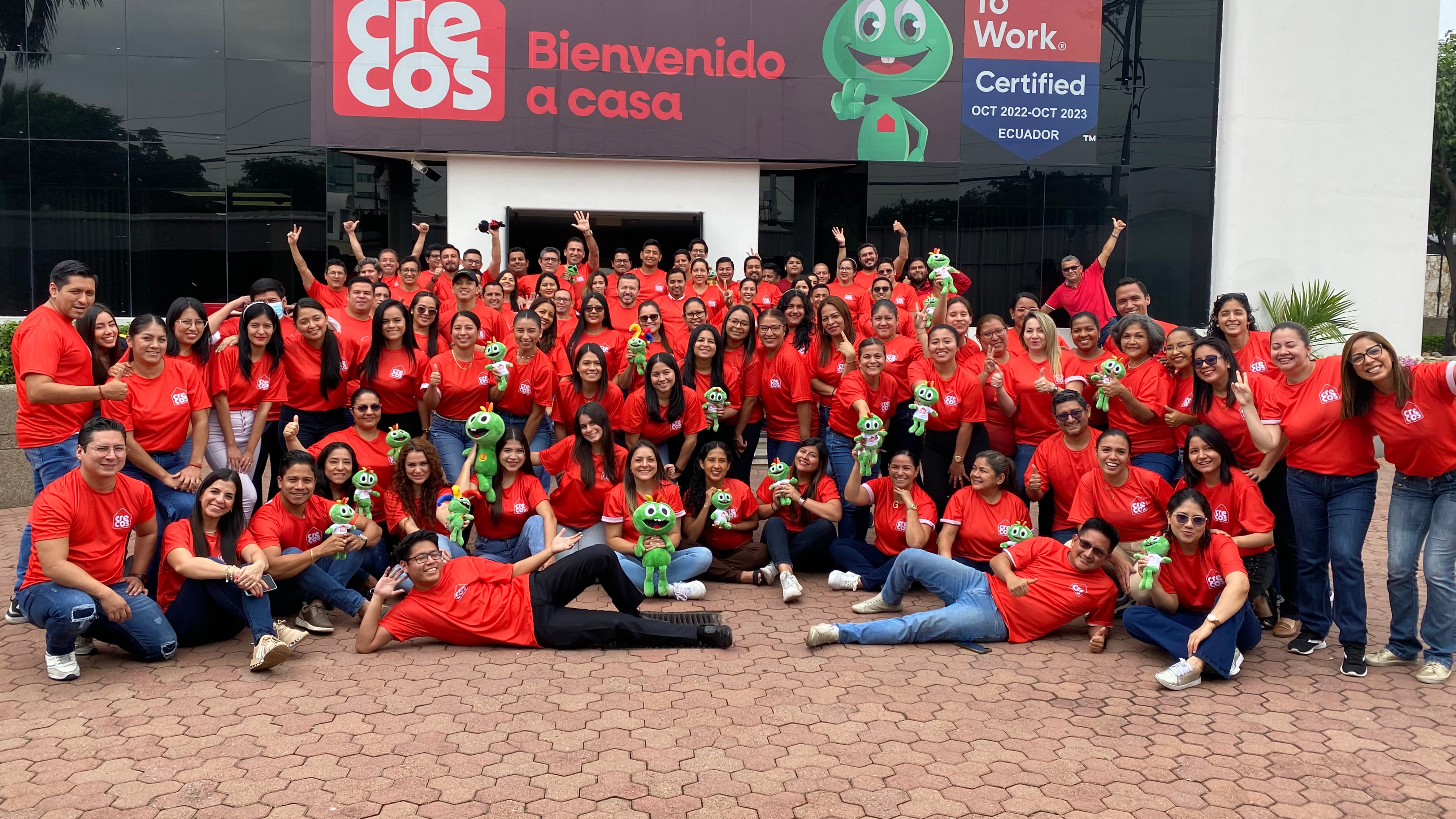 Colaboradores. Crecos está en el Top 5 de Ecuador catalogado como “Los Mejores lugares para trabajar”.