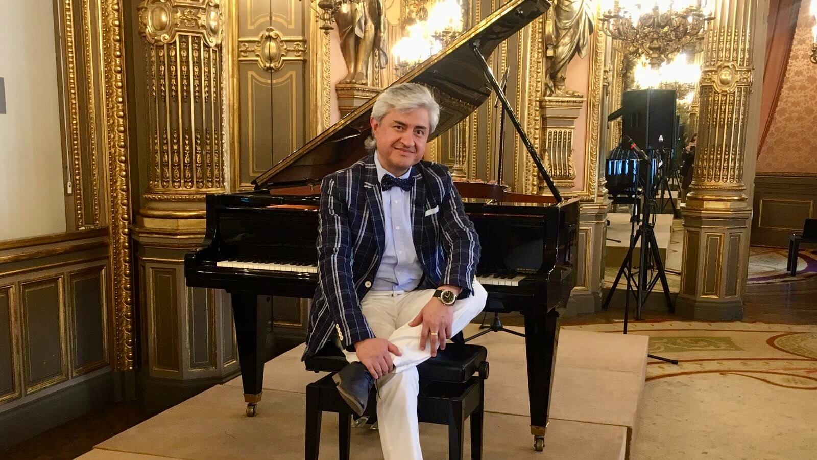 Ecuador celebra el talento de Juan Castro: Postulado al Premio Nacional Eugenio Espejo 2024