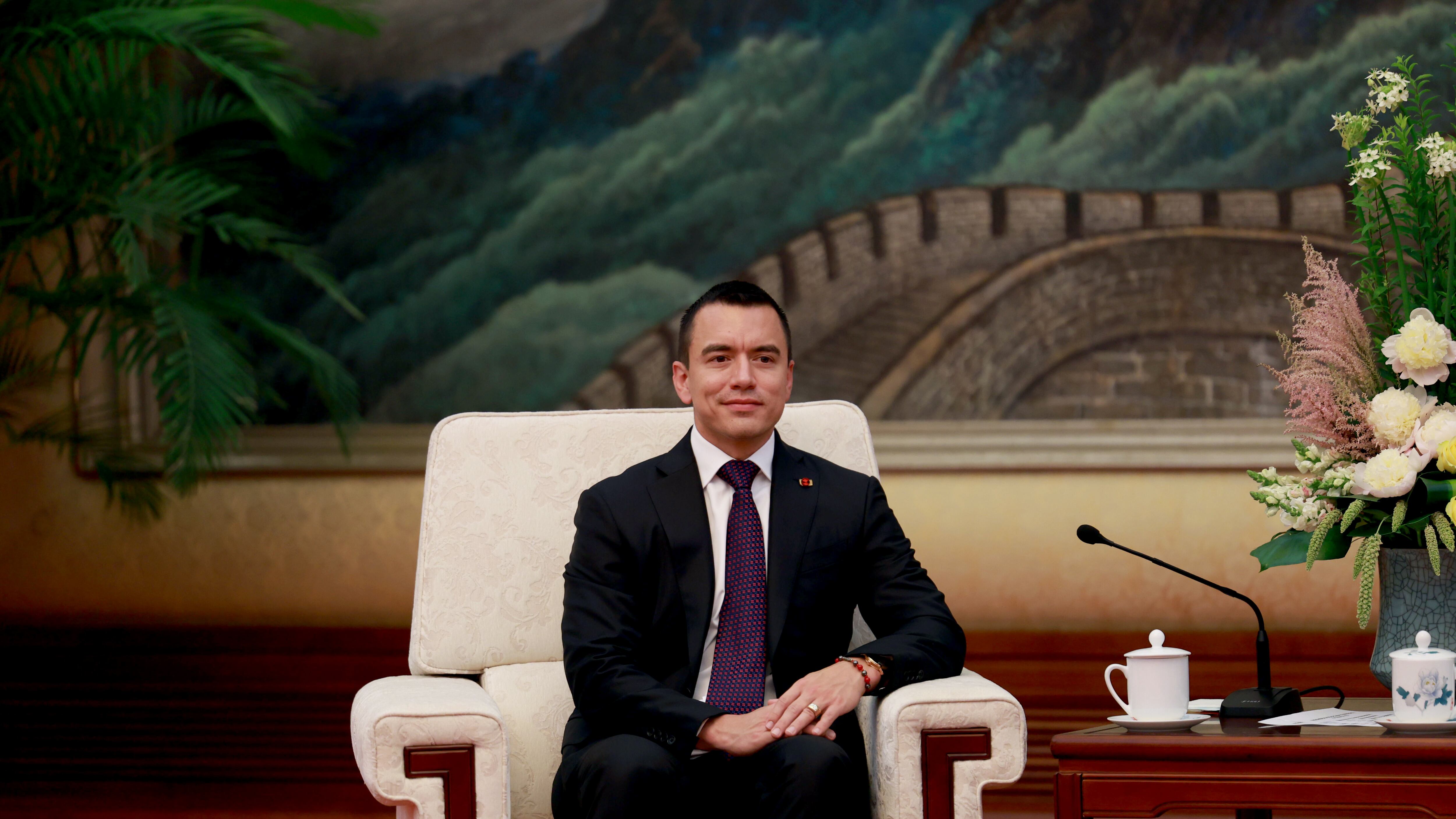 Daniel Noboa mantuvo una reunión con Zhao Leji, presidente del Comité Permanente de la Asamblea Popular Nacional de China