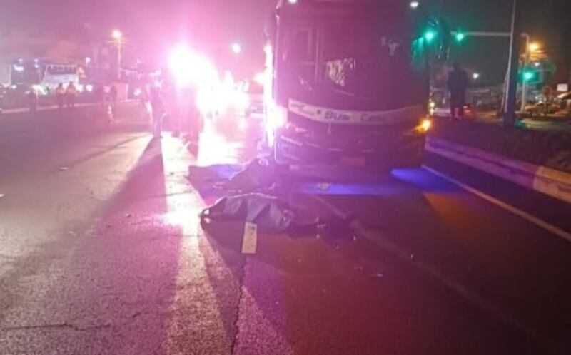 Tragedia en la vía E35, en Salcedo: seis personas murieron atropelladas tras detenerse a ayudar en un accidente.