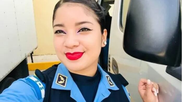 Una joven dejó de ser Policía para dedicarse a crear contenido OnlyFans