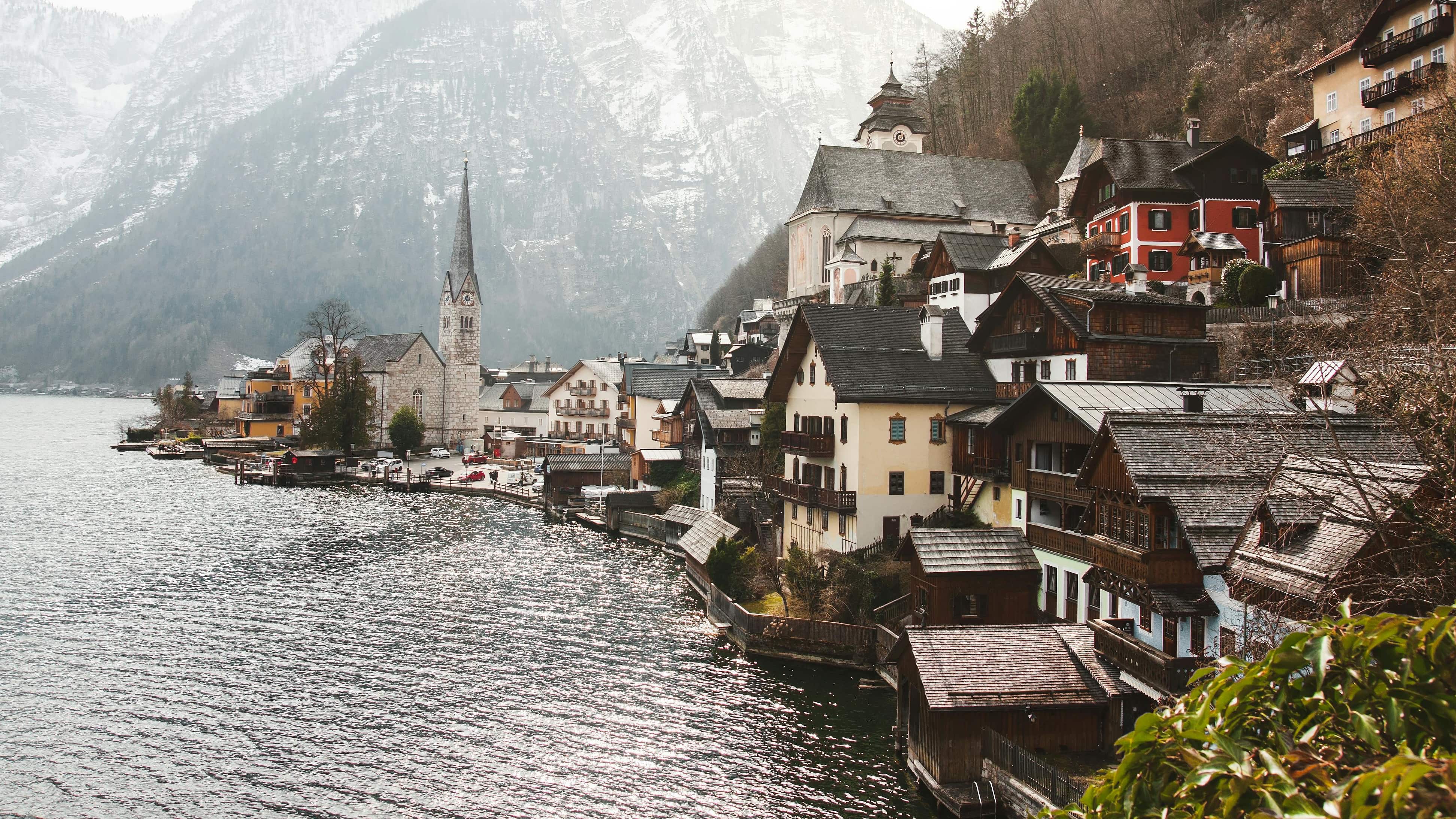 El país europeo que busca trabajadores, ofrece salarios de 3000 euros y alojamiento gratuito