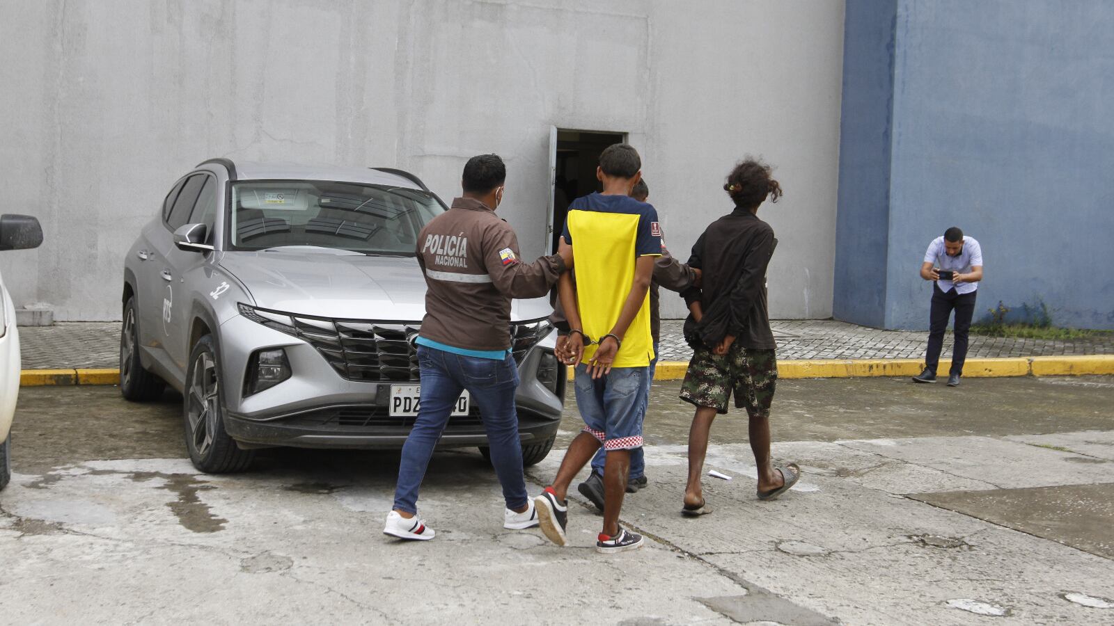 Dos personas detenidas en este caso.