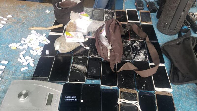Lo que decomisaron en la cárcel de Los Ríos tras requisa sorpresa
