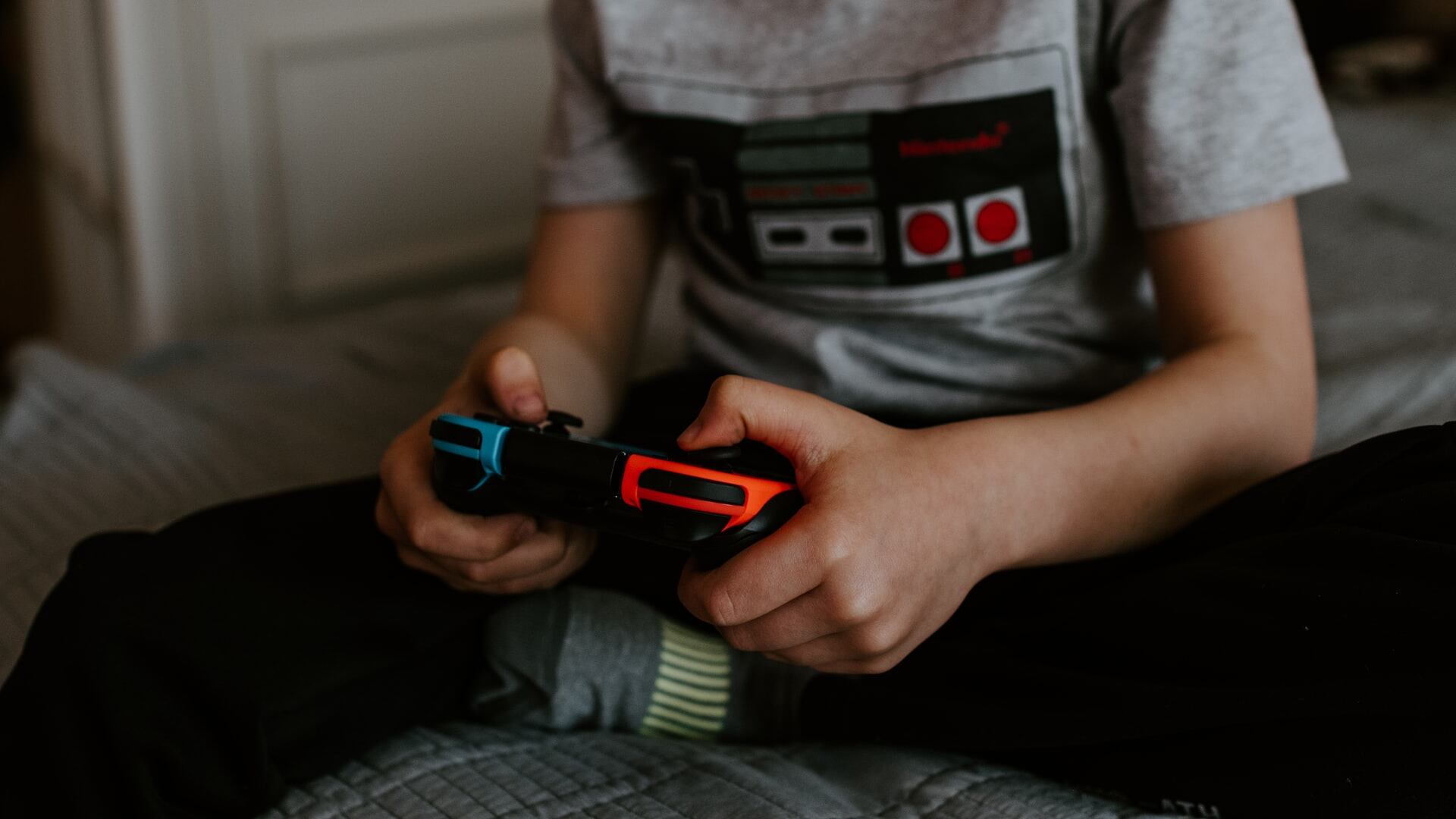 Niño jugando