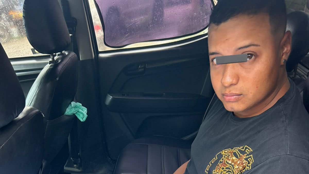 Sujeto sustrajo papeletas