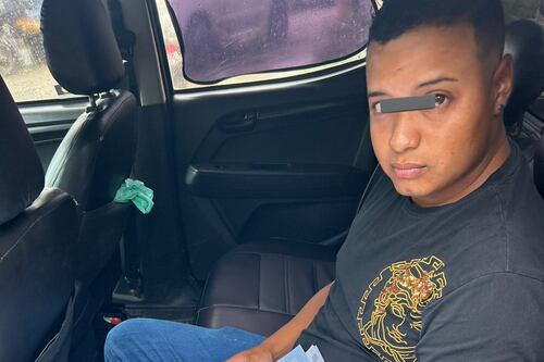 Presidente de Junta Receptora fue detenido por sustraer papeletas en una escuela de Muisne Esmeraldas