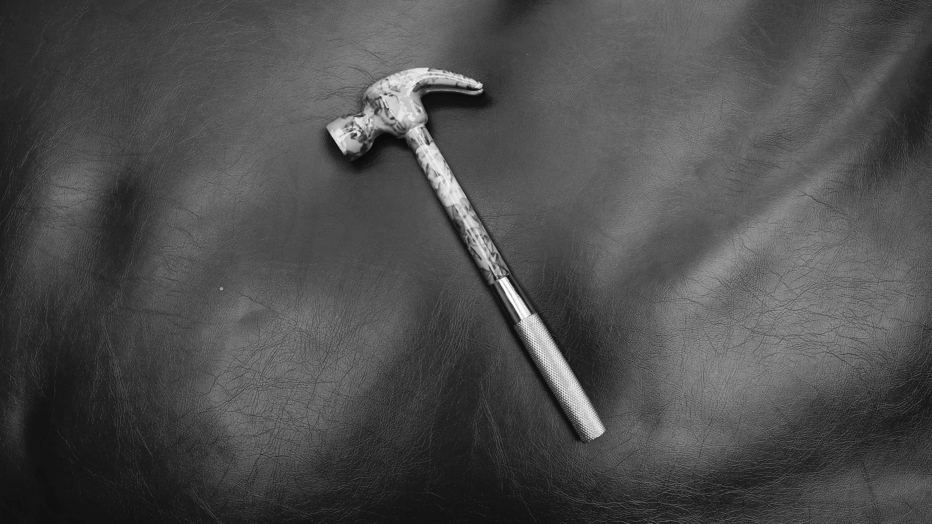 Mató a su pareja y la escondió bajo cobijas: 26 años de cárcel por femicidio en Bolívar