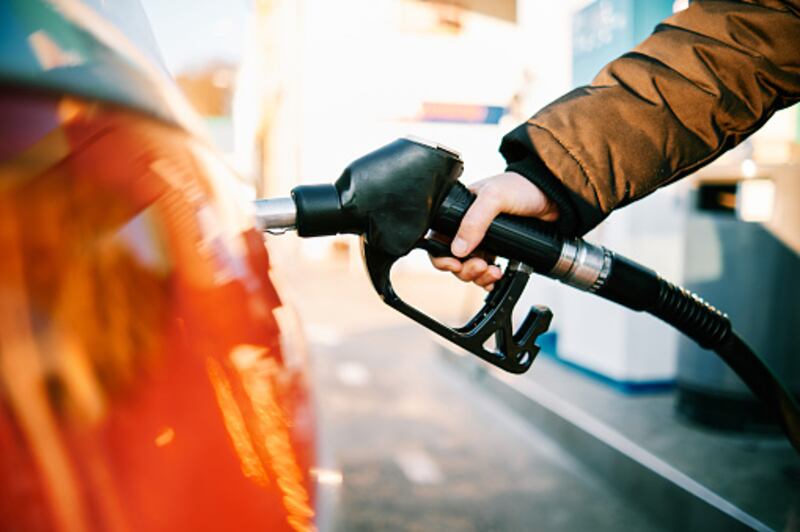 Precio de la gasolina Súper subió más de 15 centavos en Ecuador.