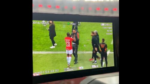 Enner Valencia empujó a su compañero