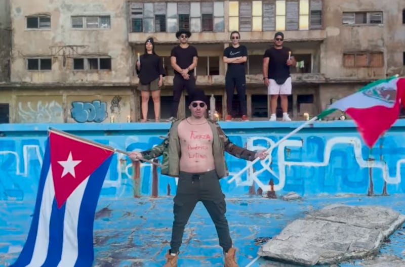 Nieto de Fidel Castro, Sandro Castro