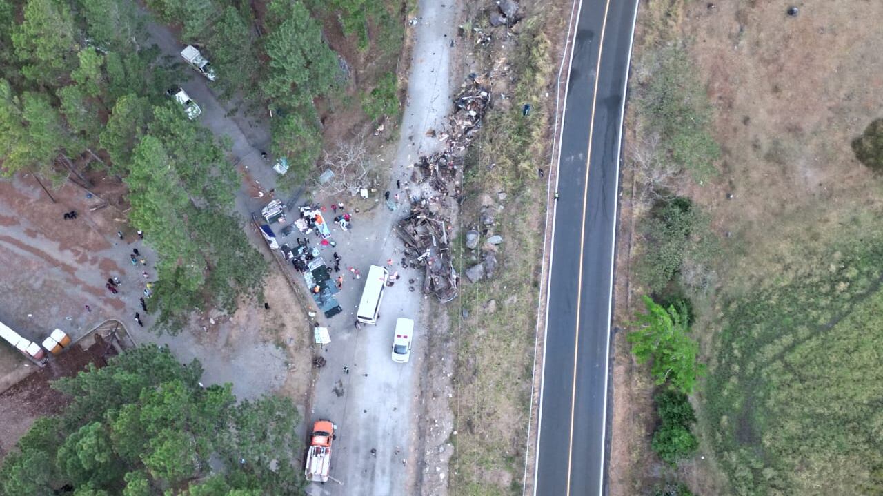Lamentablemente hay ecuatorianos fallecidos entre los 39 migrantes en trágico accidente de bus en Panamá