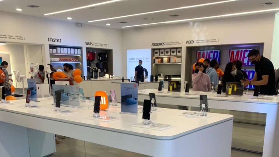 Inauguración de la nueva tienda en Portal Shopping