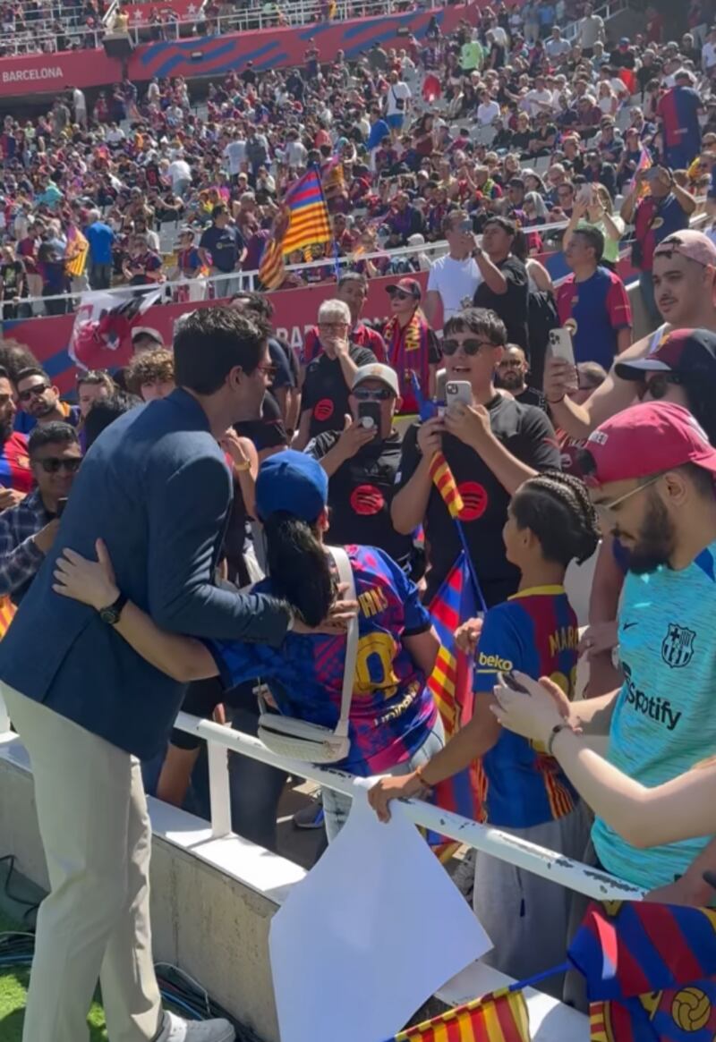 Danilo Carrera cautivó el corazón de las hinchas del FC Barcelona