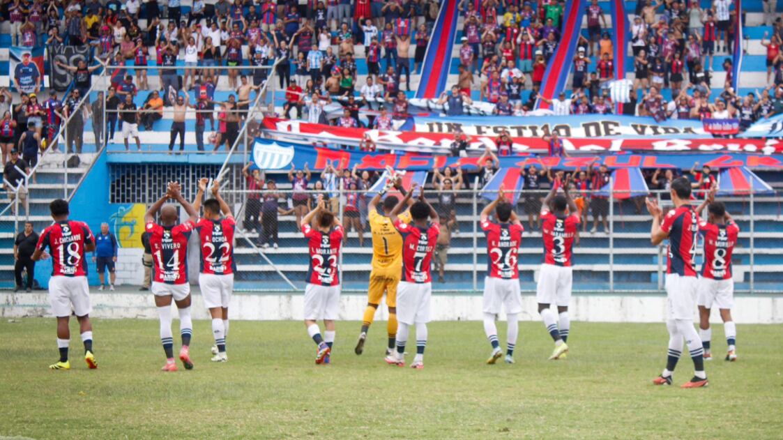 Deportivo Quito ante Toreros
