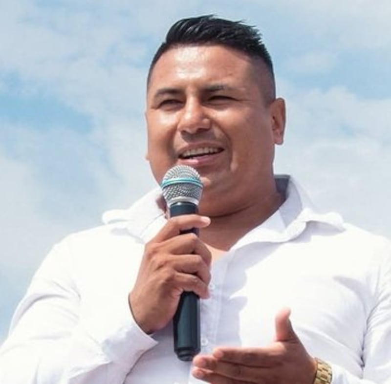 Alcalde de Medio Mundo detenido por agredir brutalmente a su esposa en Huaura