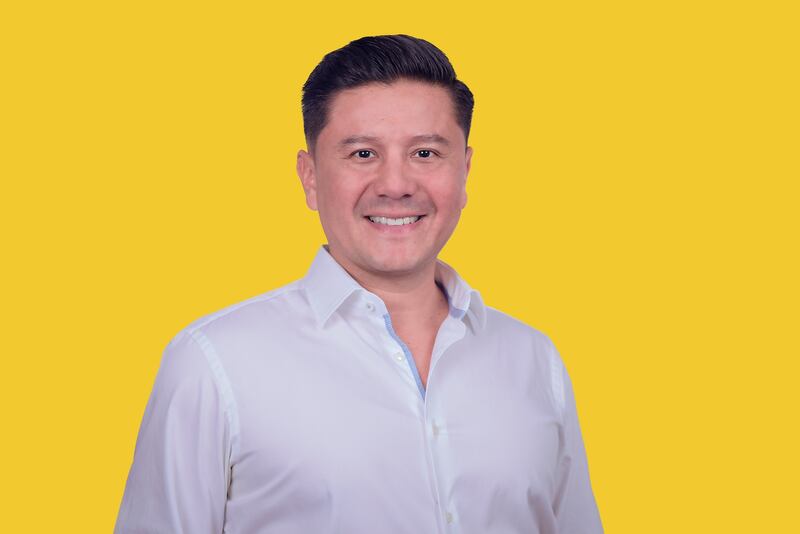 Henry Álvarez, candidato a la Prefectura de Santo Domingo de los Tsáchilas