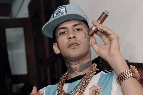 L-Gante muestra video de un “fantasma” en su casa a las 3 am: “Me están atormentando”