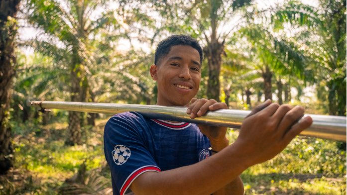 Omer, palmicultor ecuatoriano.