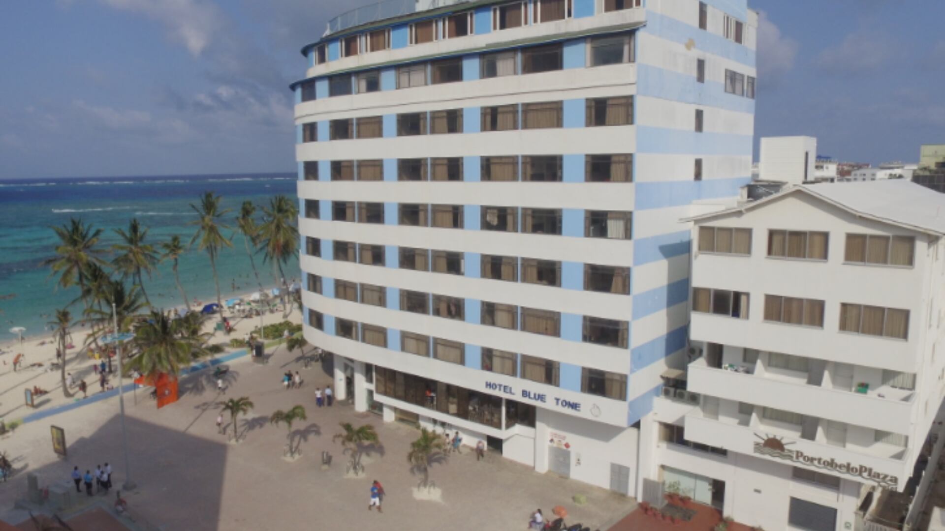 Hotel reconoció que fumigó la habitación de la familia que murió en San Andrés