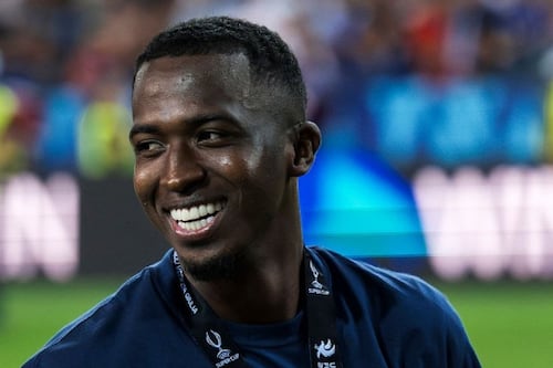 Así puedes votar por Willian Pacho y Moisés Caicedo para el premio The Best