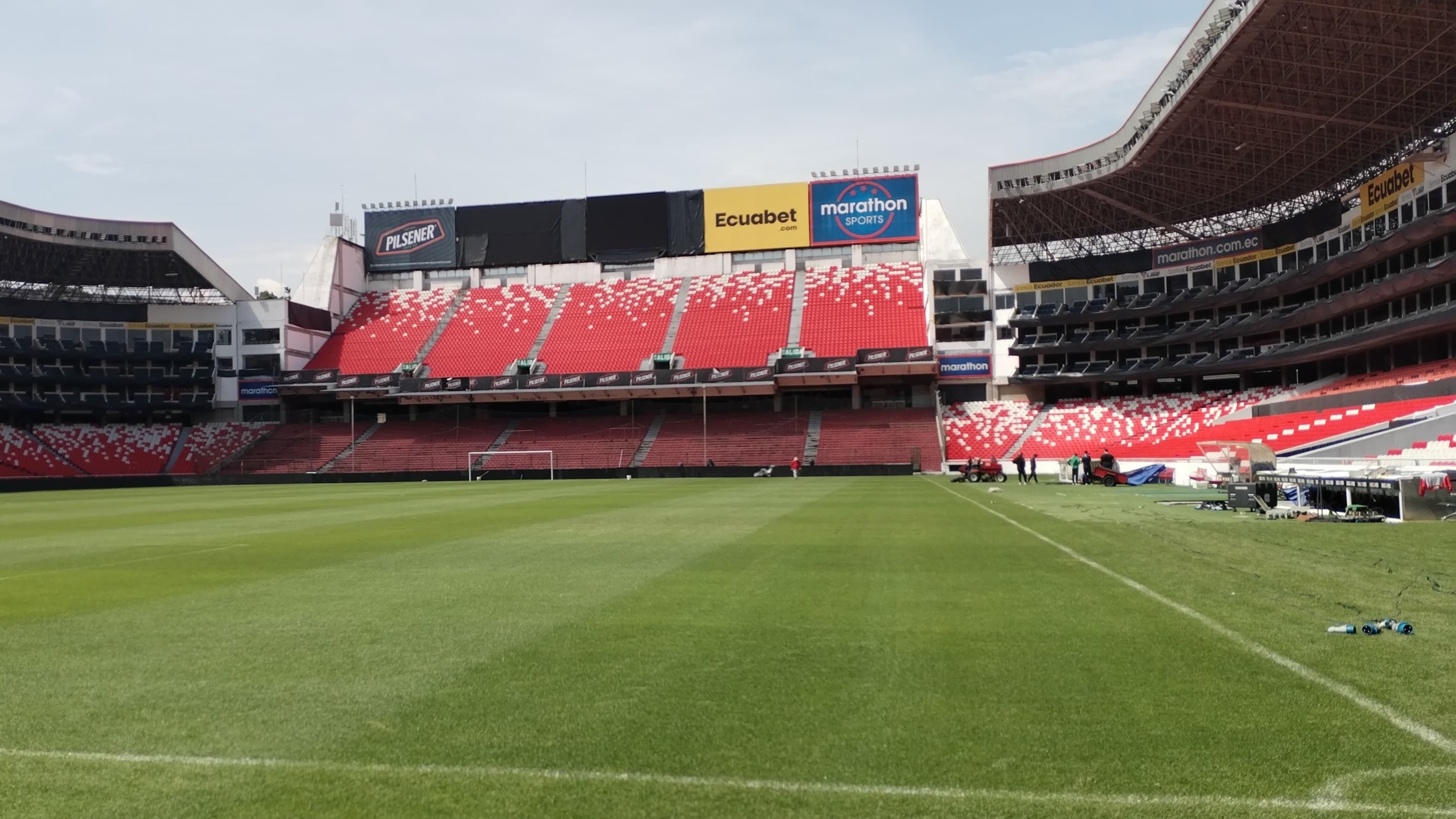 Estadio Rodrigo Paz Delgado
