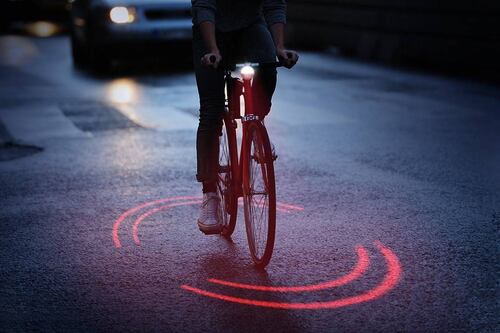 Desarrollan dispositivo para prevenir accidentes con ciclistas