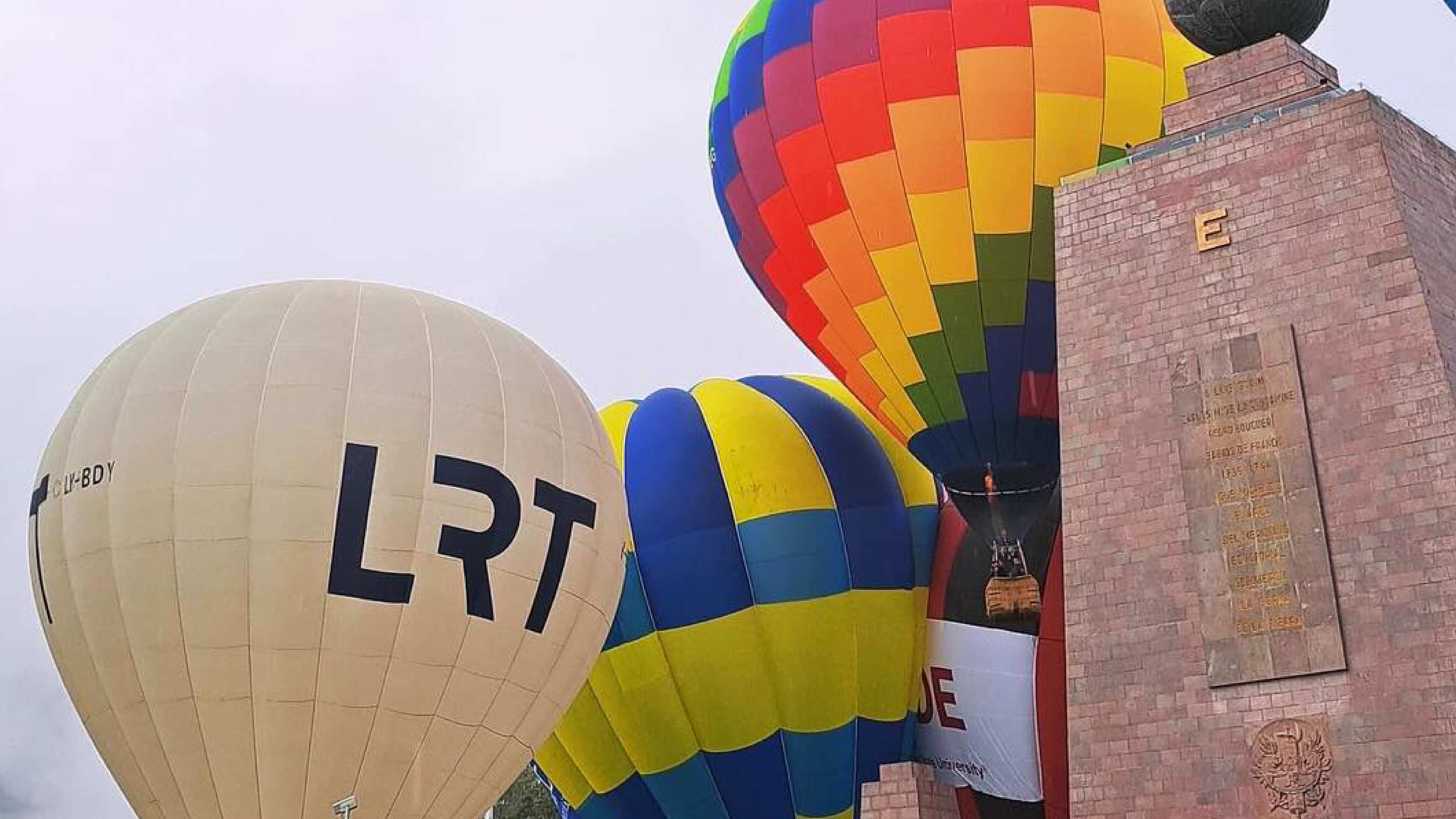 Festival del Globo Mitad del Mundo