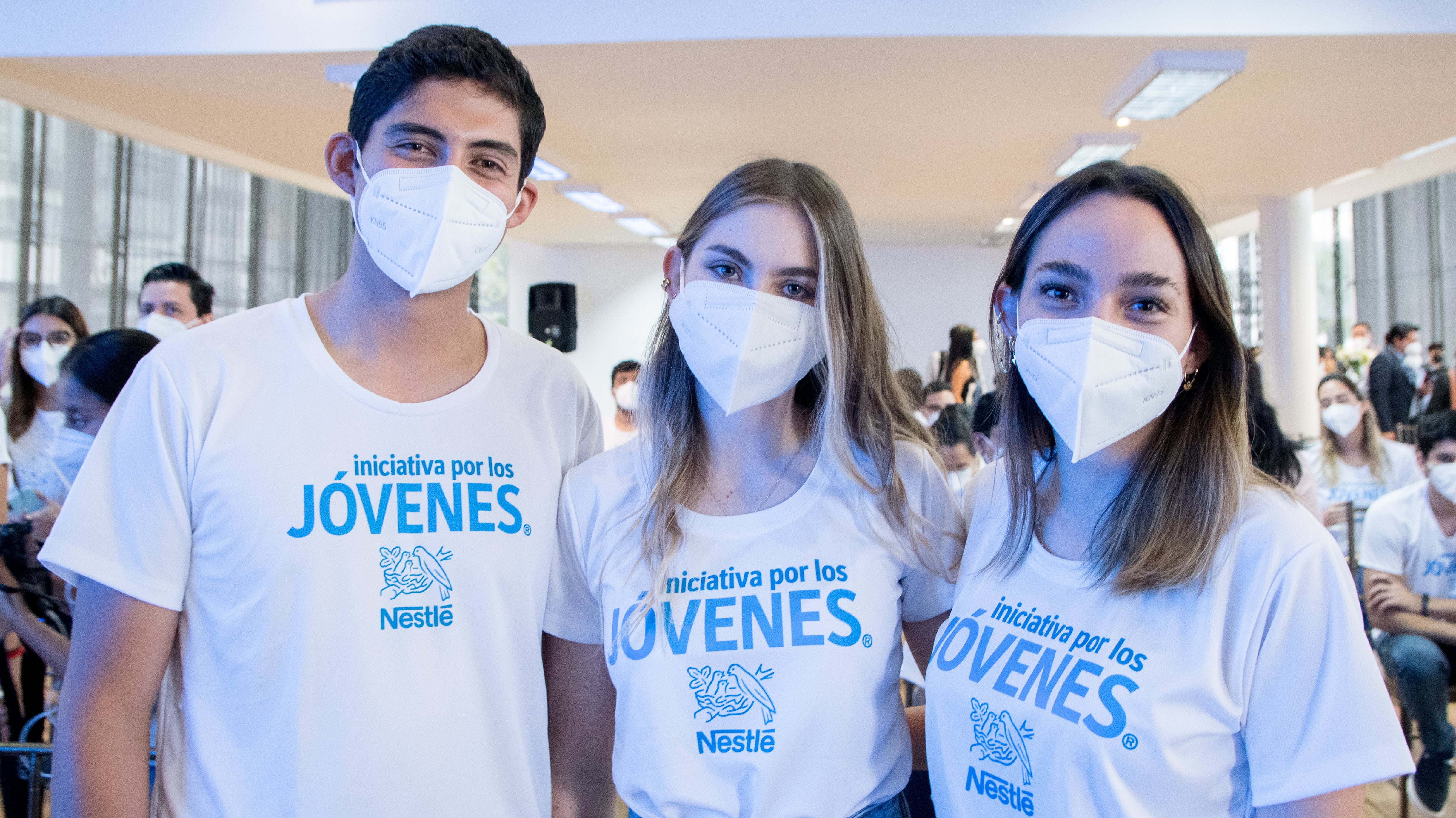 Iniciativa por los jóvenes