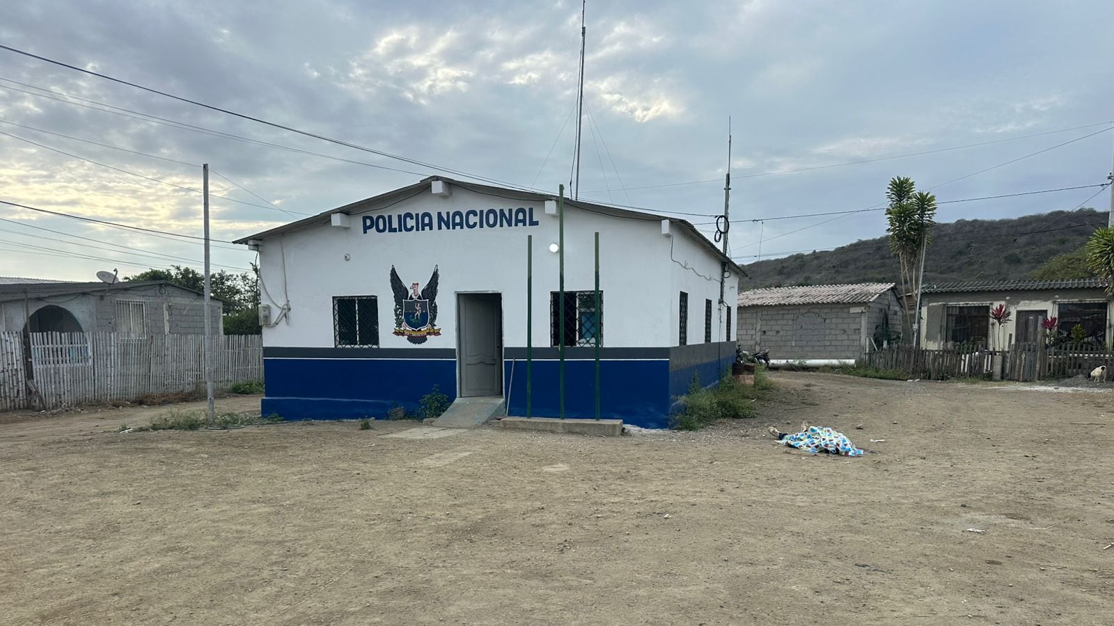 Abaten a un sujeto tras ataque armado contra una UPC en Santa Elena: ocurrió como represalia a dos detenciones. Foto: Policía Nacional