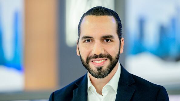 Nayib Bukele hizo acto de presencia en el Miss Universo