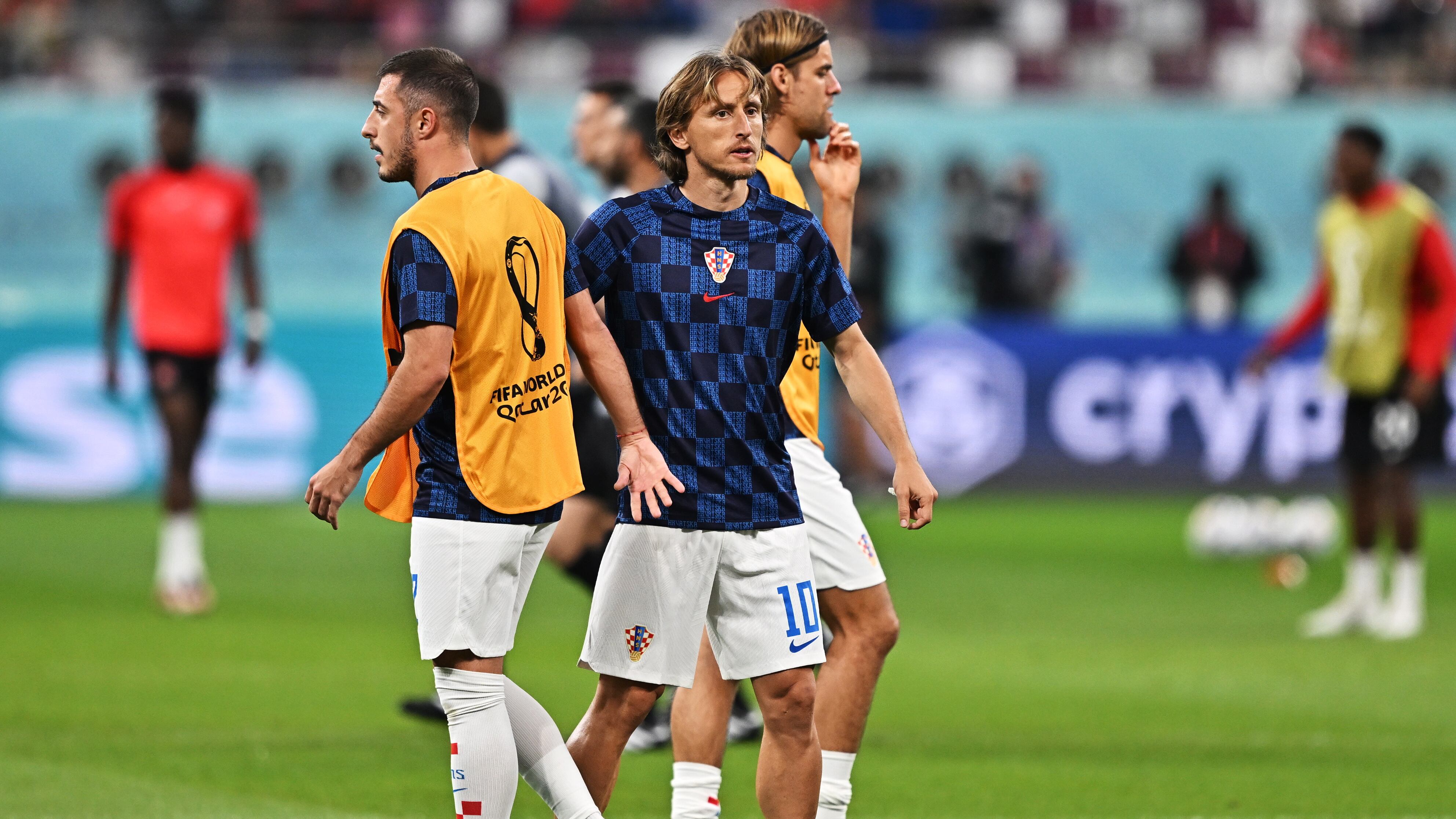 Luka Modric, centrocampista del Real Madrid y Croacia, practica con su selección antes de jugar los cuartos de final del mundial frente a Brasil.